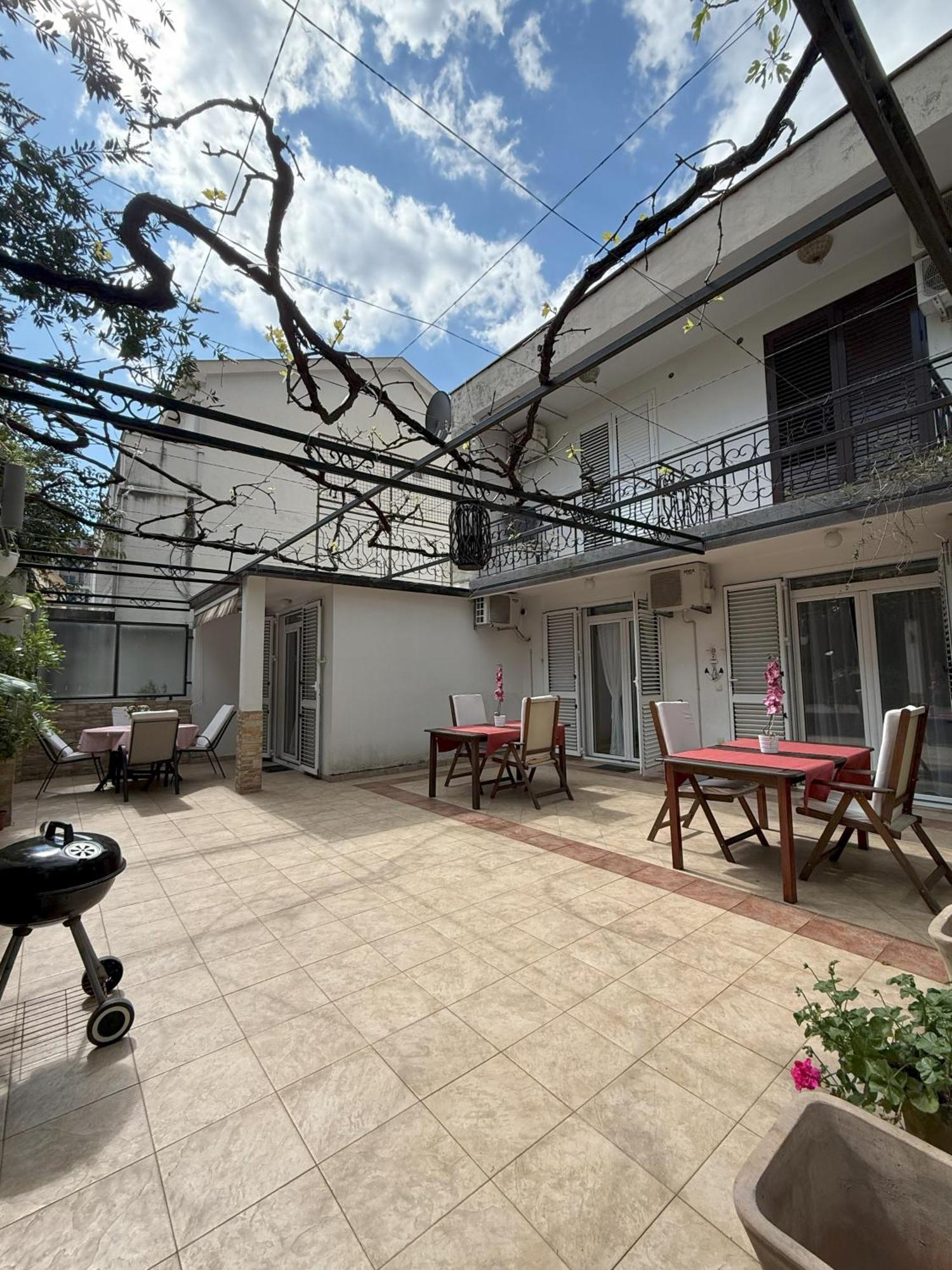 Splendid Luxury Apartments Будва Экстерьер фото
